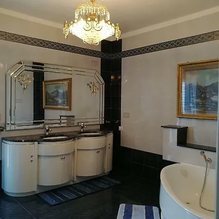 Casa Vacanze Orchidea Apartment *