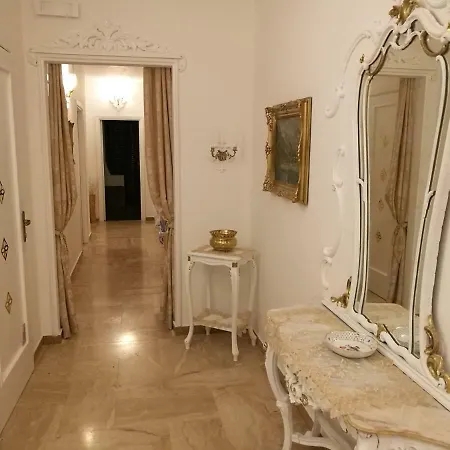 Casa Vacanze Orchidea Apartment *